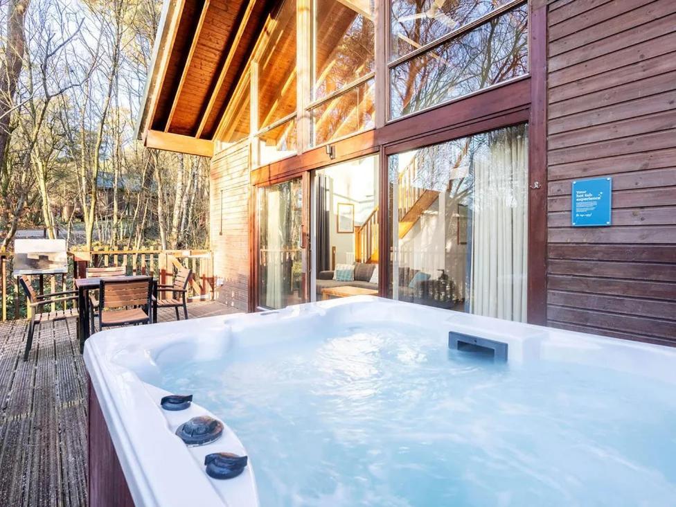 Keldy Forest Cabins - Forest Holidays Пикеринг Экстерьер фото